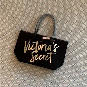 NWT Black Victoria’s Secret tote